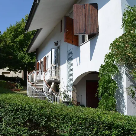 Boutique In With Pool Montescudo